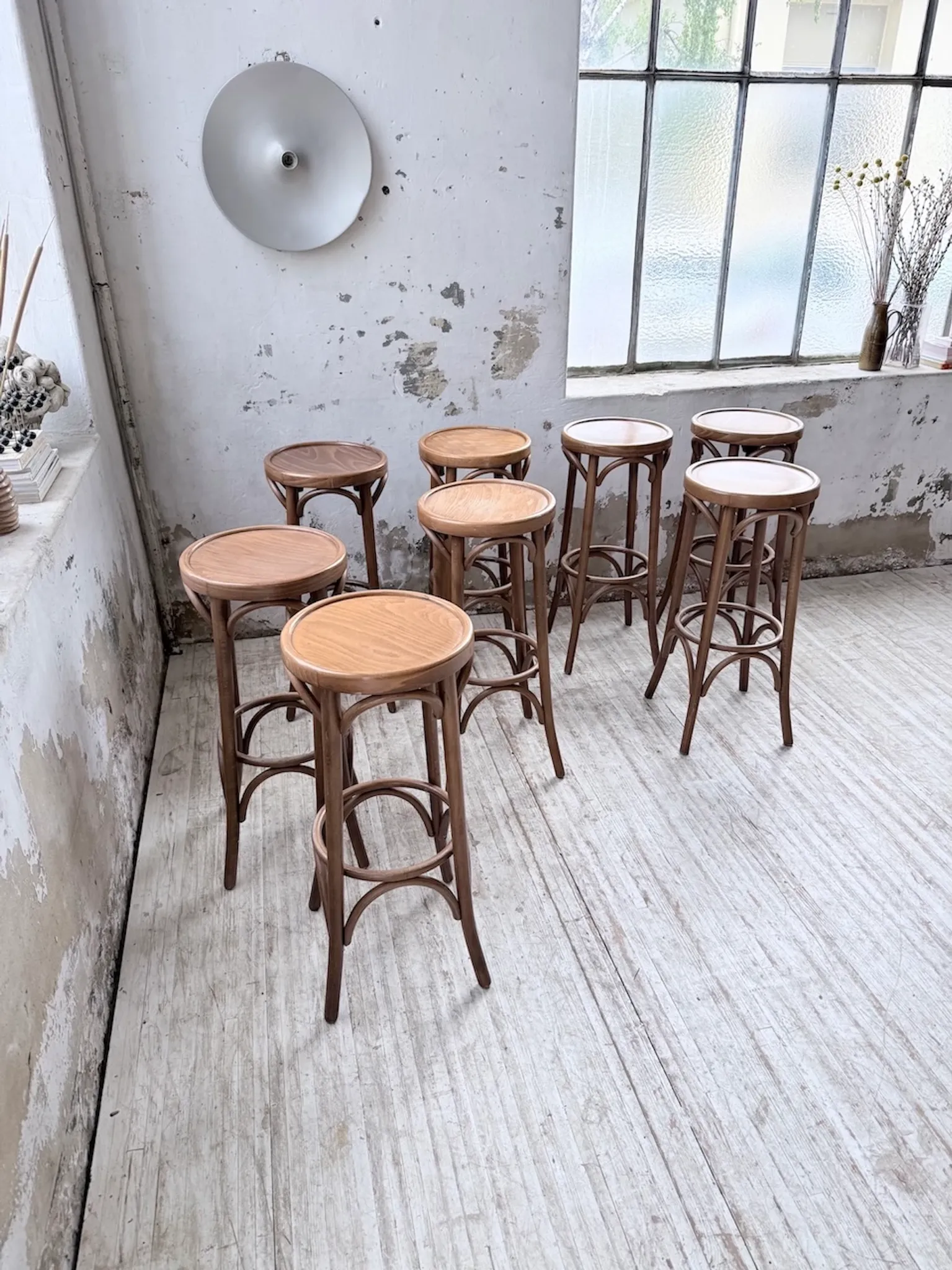 Set of 8 bistro-style bar stools Baumann.
