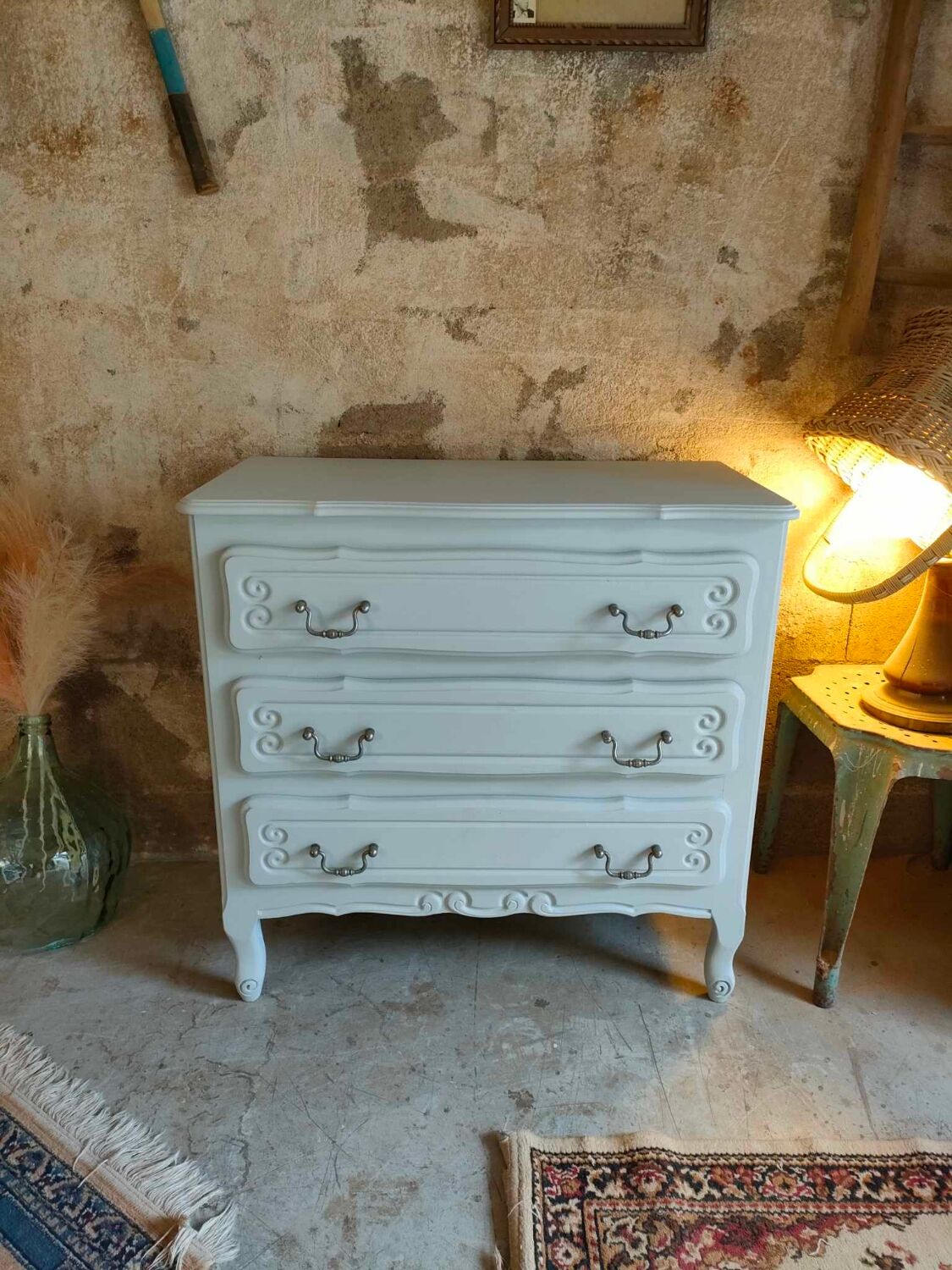 Art deco chest of drawers