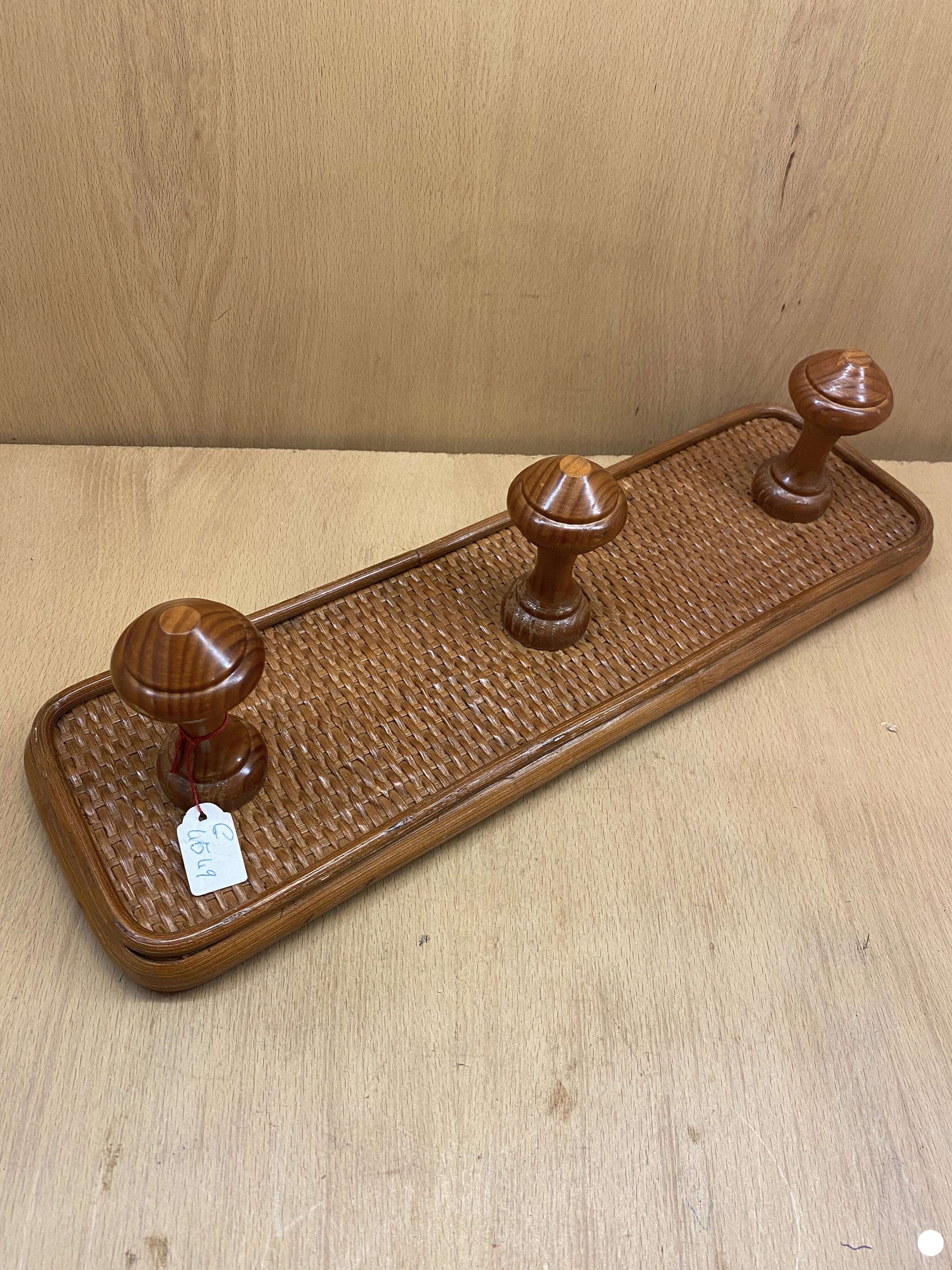 Triple coat rack in brown rattan