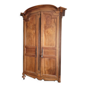 Armoire ancienne