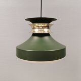 Hanging lamp in green lacquered metal with golden “ring” and bottom grille.