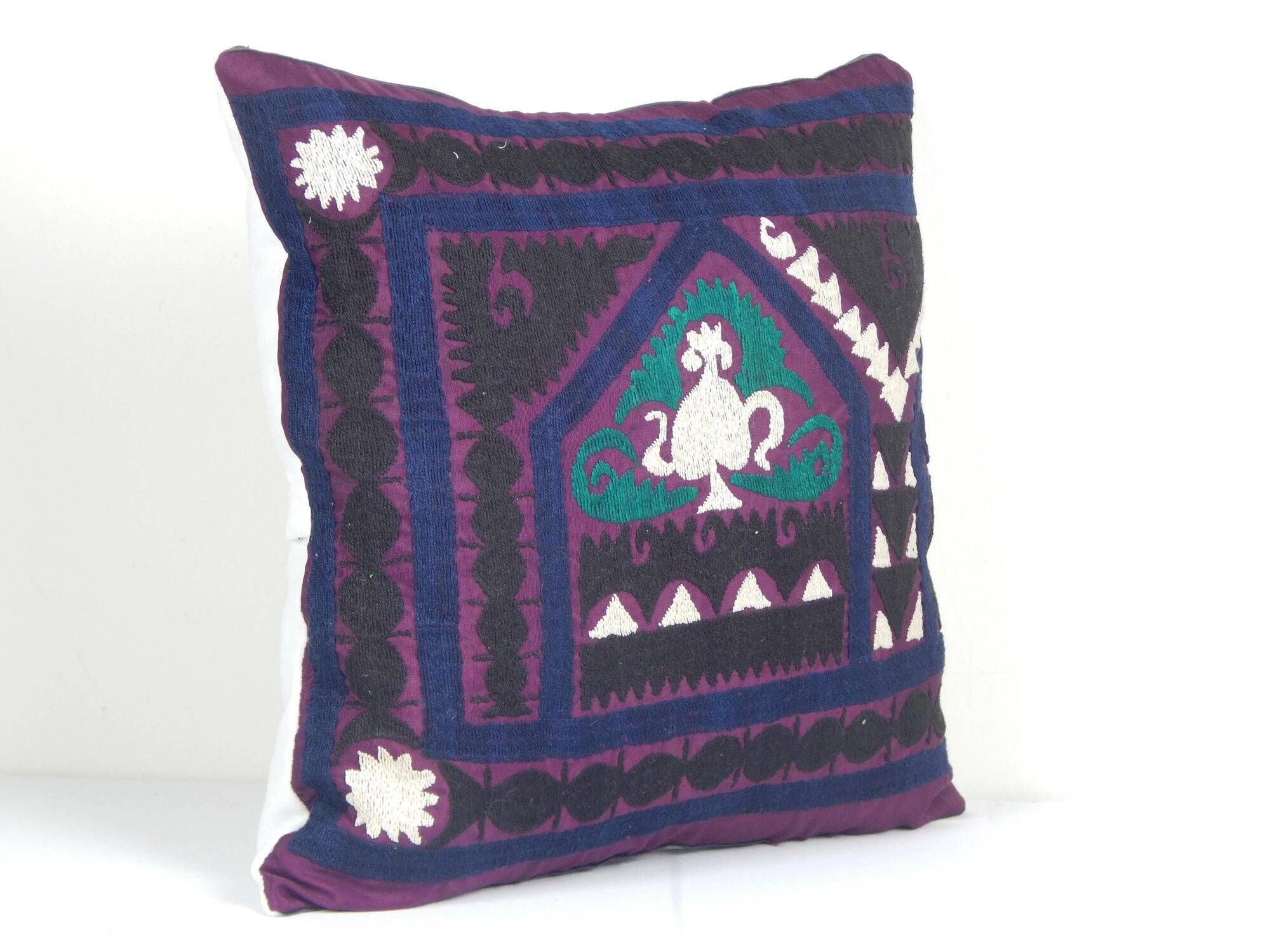 Vintage embroidered cushion cover 46x46 cm