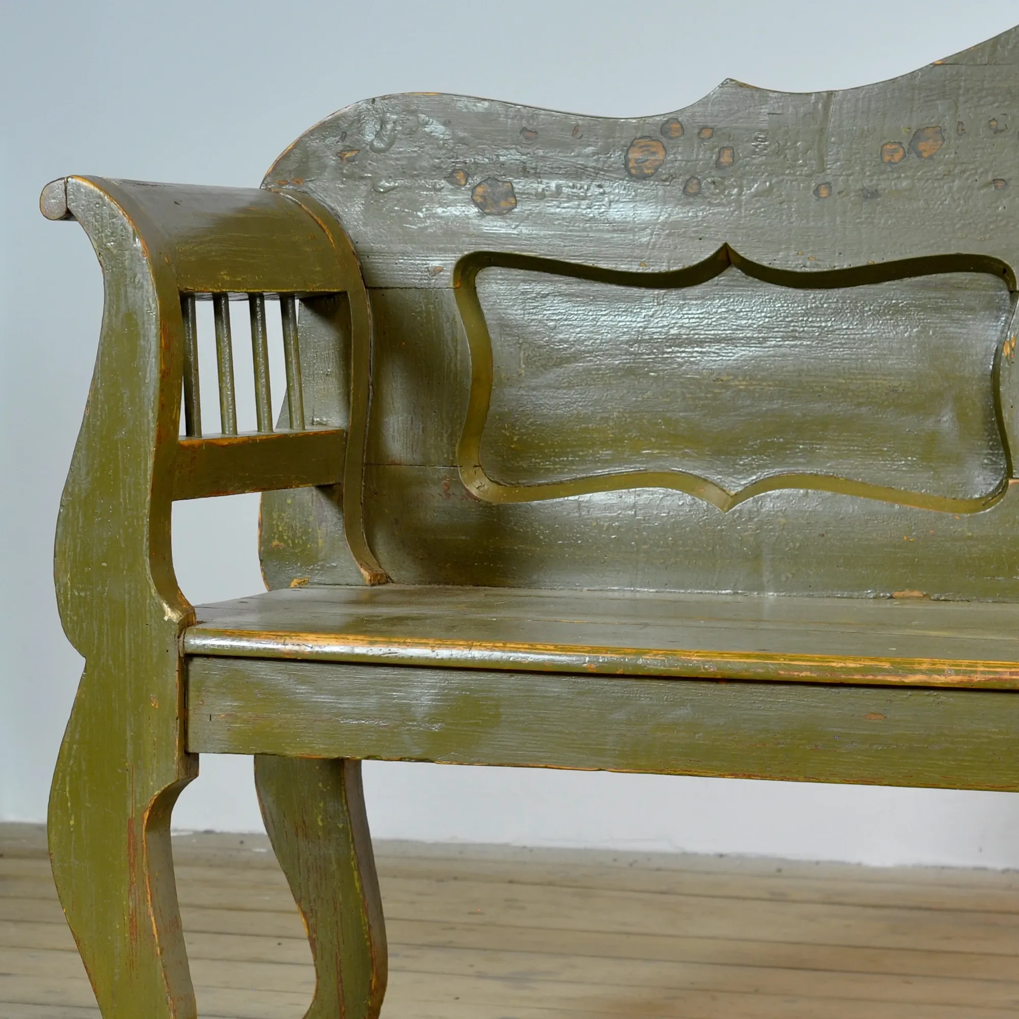 Antique pine bench, 1900s