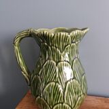 Cabbage pitcher in slip