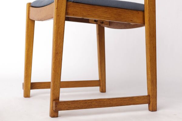 Chaise empilable vintage en chêne par Carl-Ewert Ekström – Design scandinave des années 1960