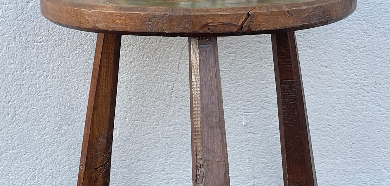 French brutalist tripod