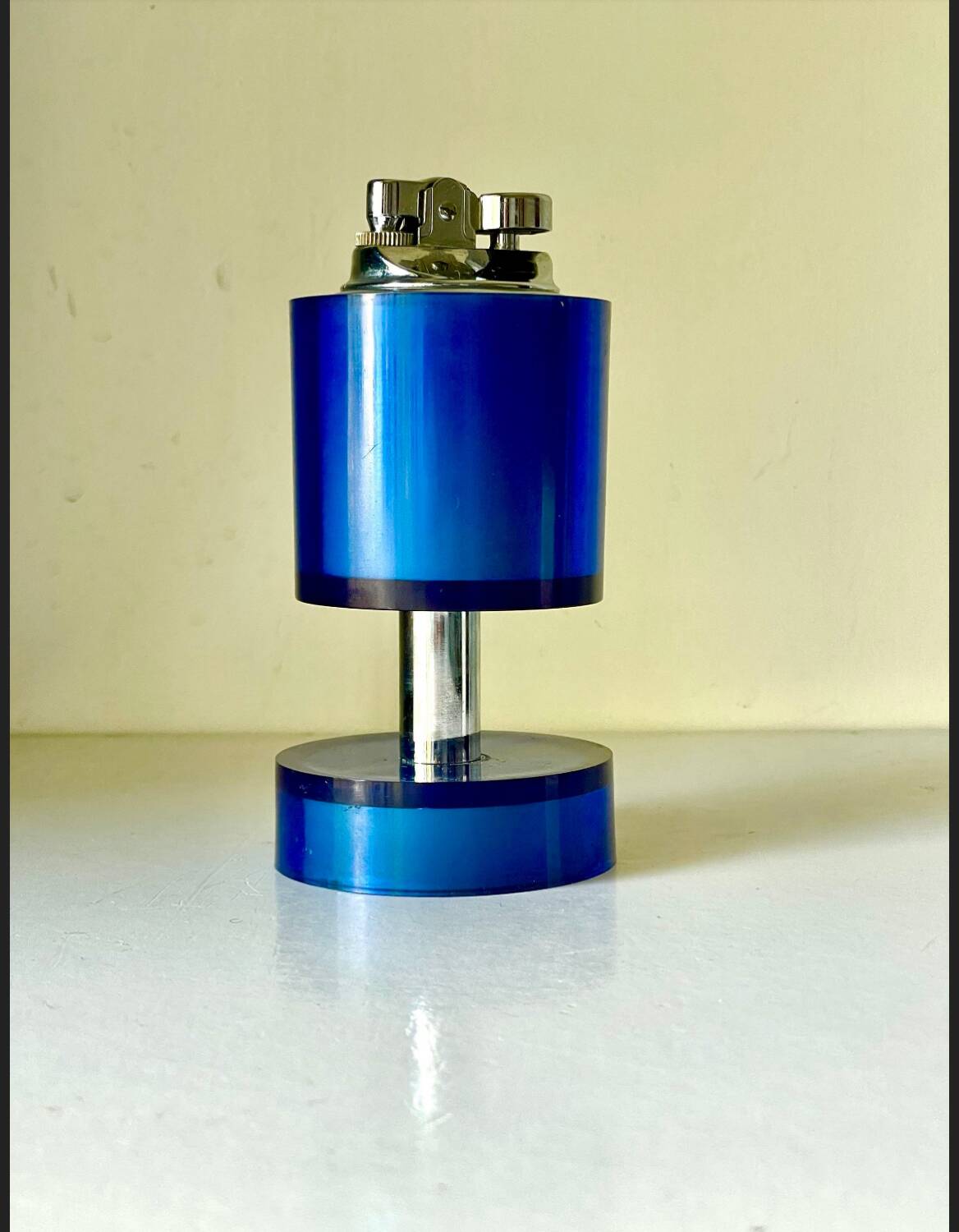 Vintage SAROME Japan Table lighter in Blue Plastic