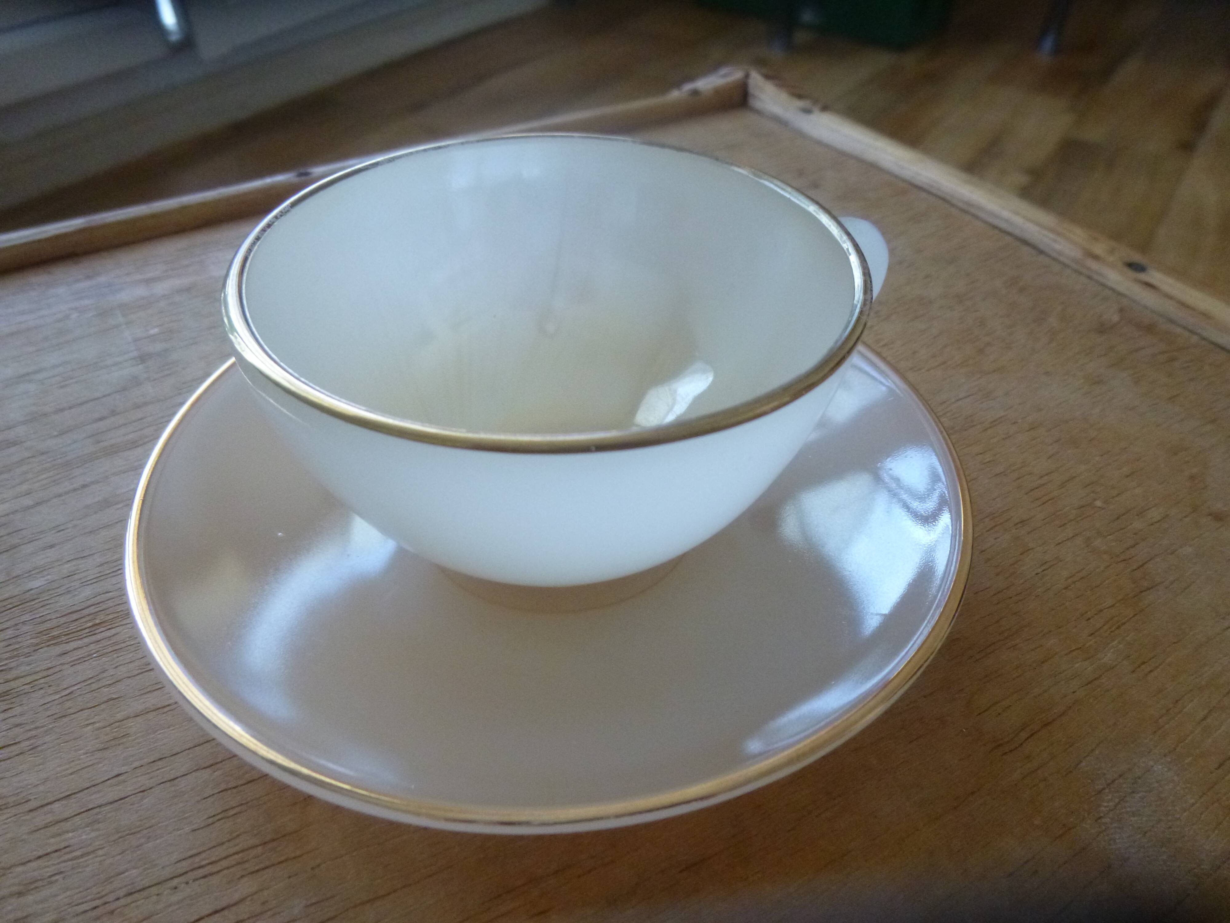 Harlequin coffee service by Arcopal