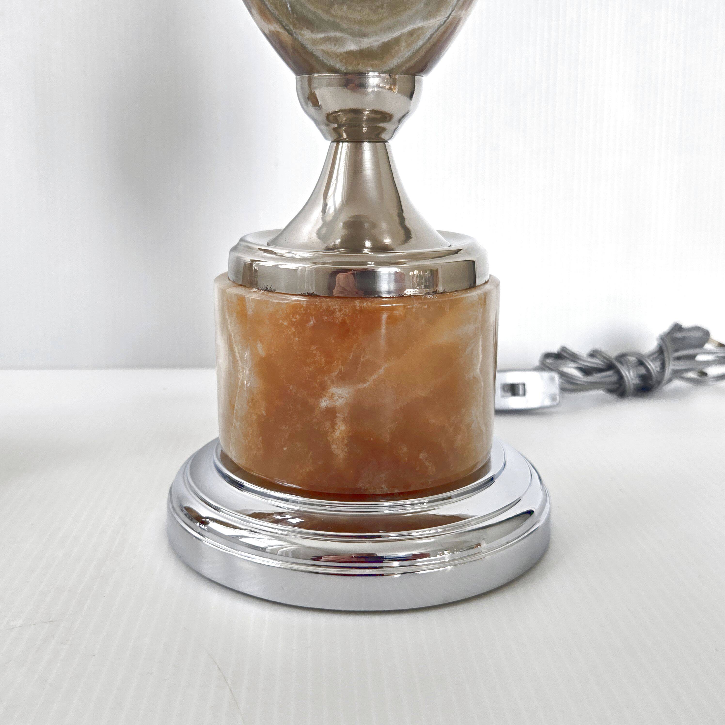 Paire de lampes oeuf vintage 1970