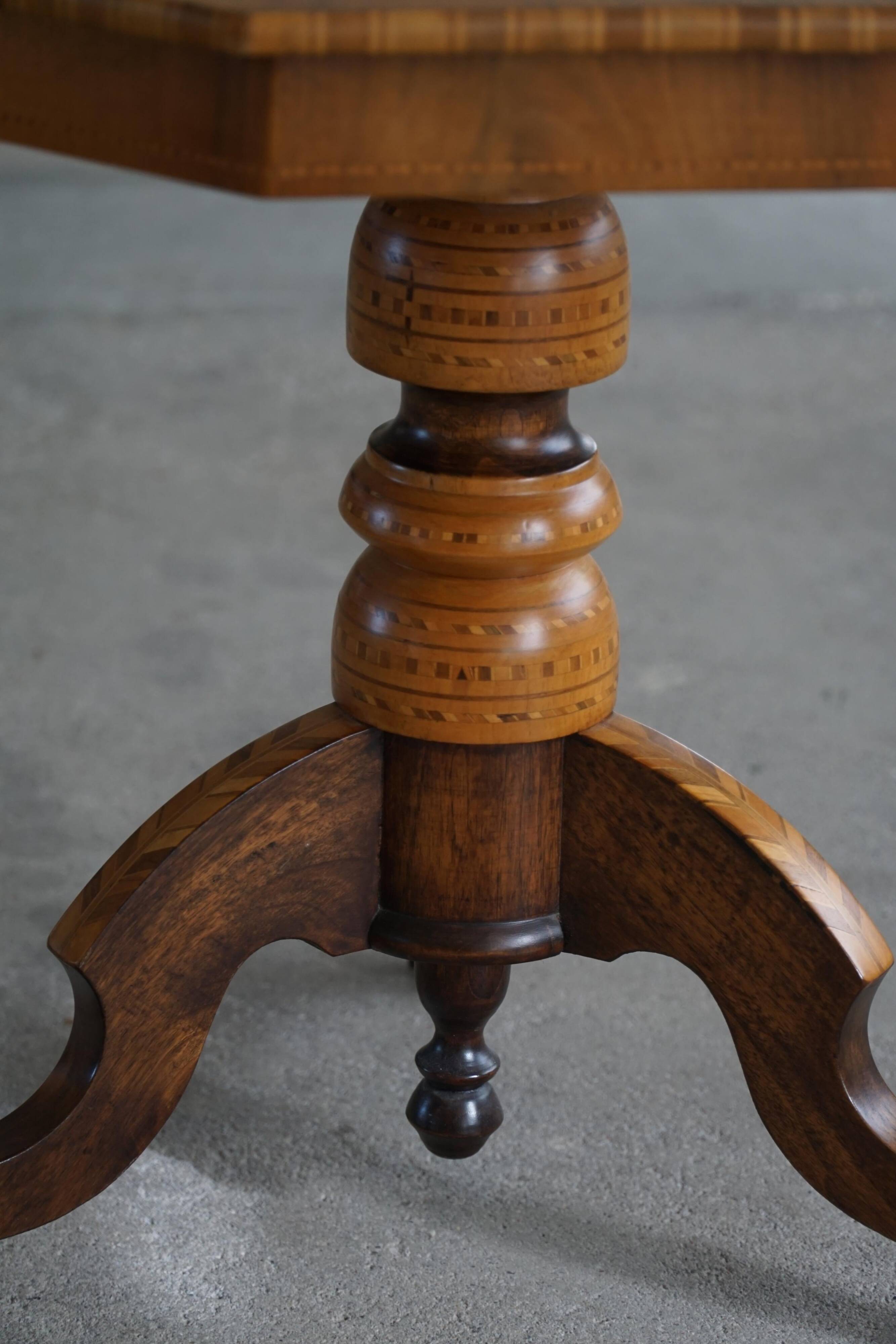 Danish Art Deco octagonal side table in birch with an inlaid top, 1940s.