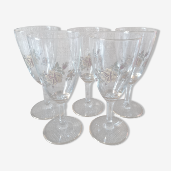Set wine glasses