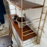 String-type wall shelf