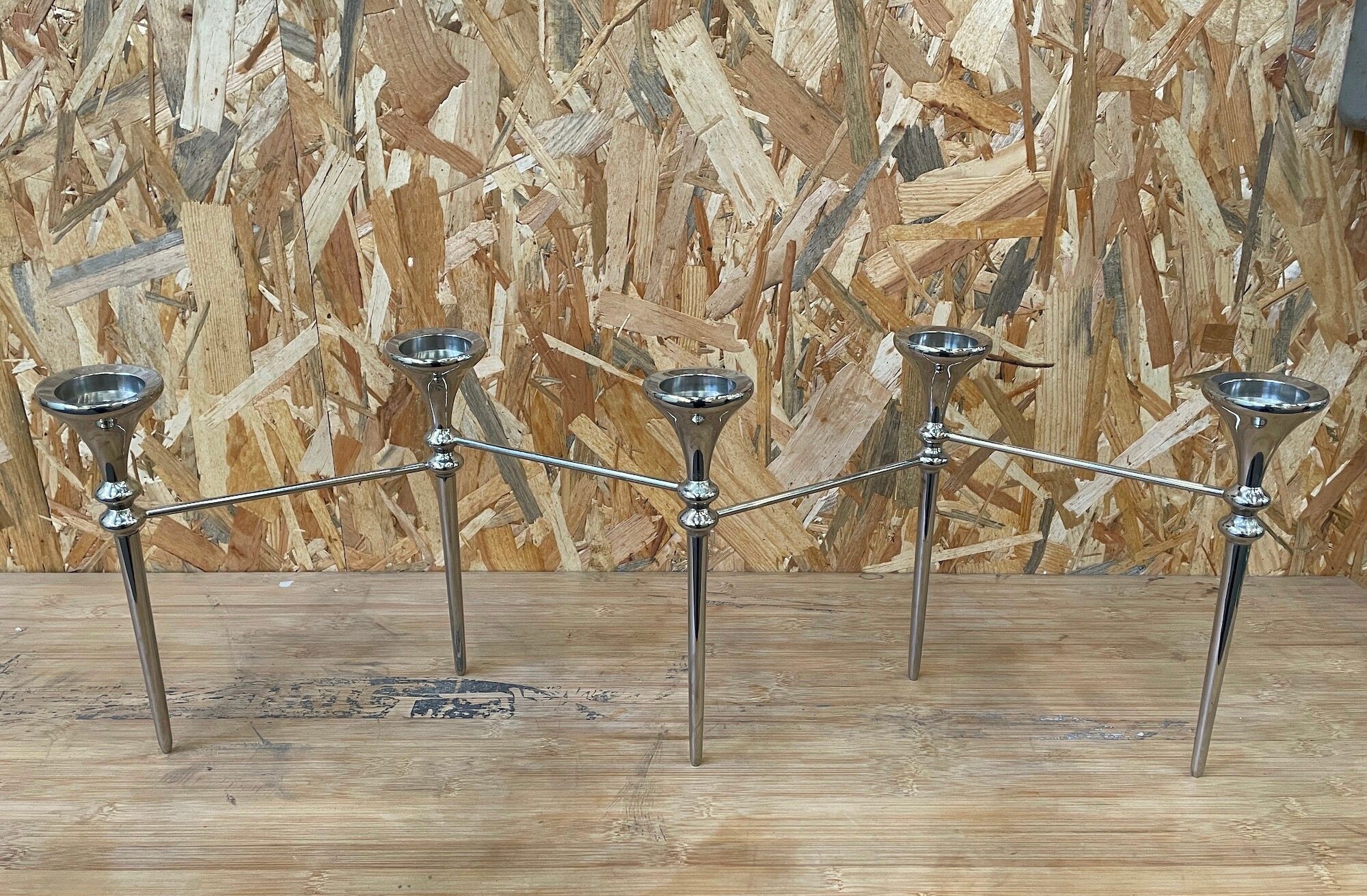 Chandelier en acier chromé articulé scandinave