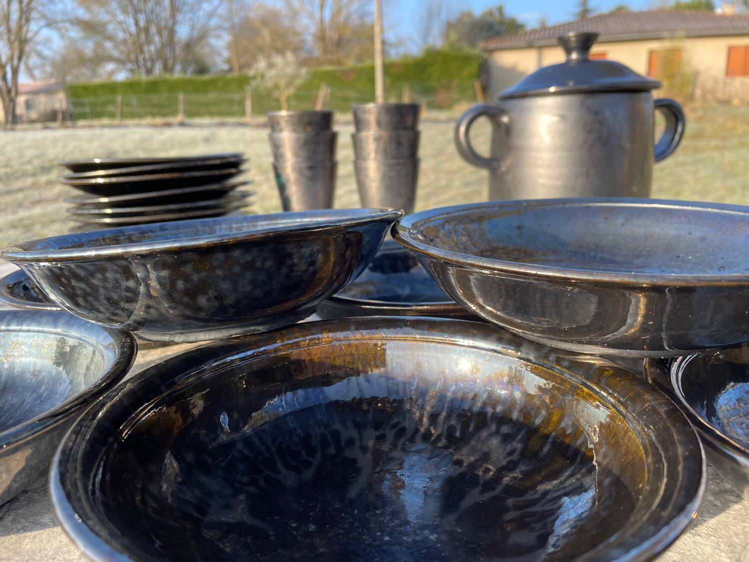 Vallauris service, the pottery of the great oak. Black metal glazed ceramics.