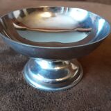 Lot de 6 coupelles  sur pied. Métal