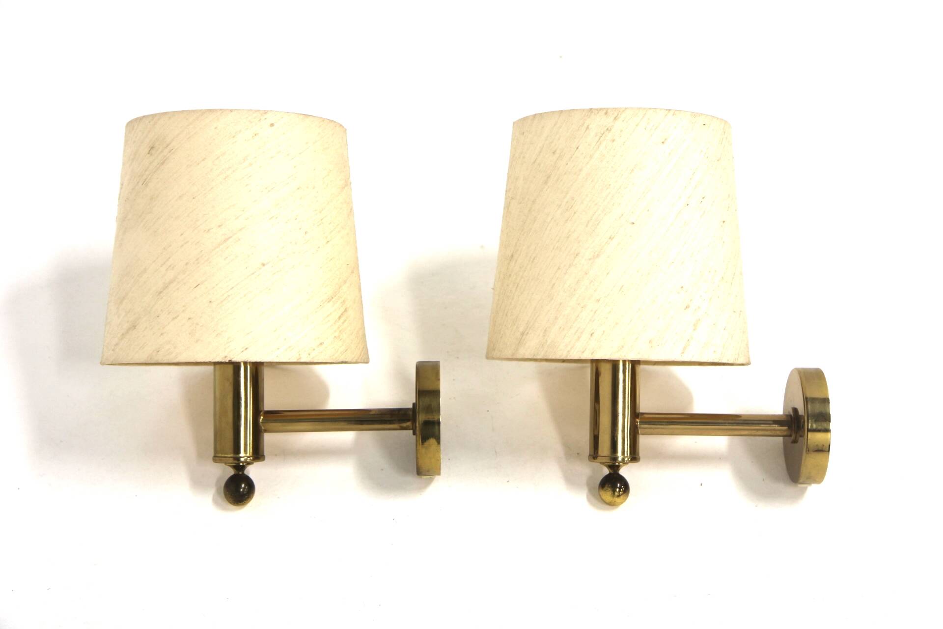 Set of 2 "V-18" metal wall lights, Bergboms, Sweden, 1960