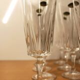 Ensemble de 12 flûtes à champagne, modèle “Versailles”, Cristal d’arques, 70’s.