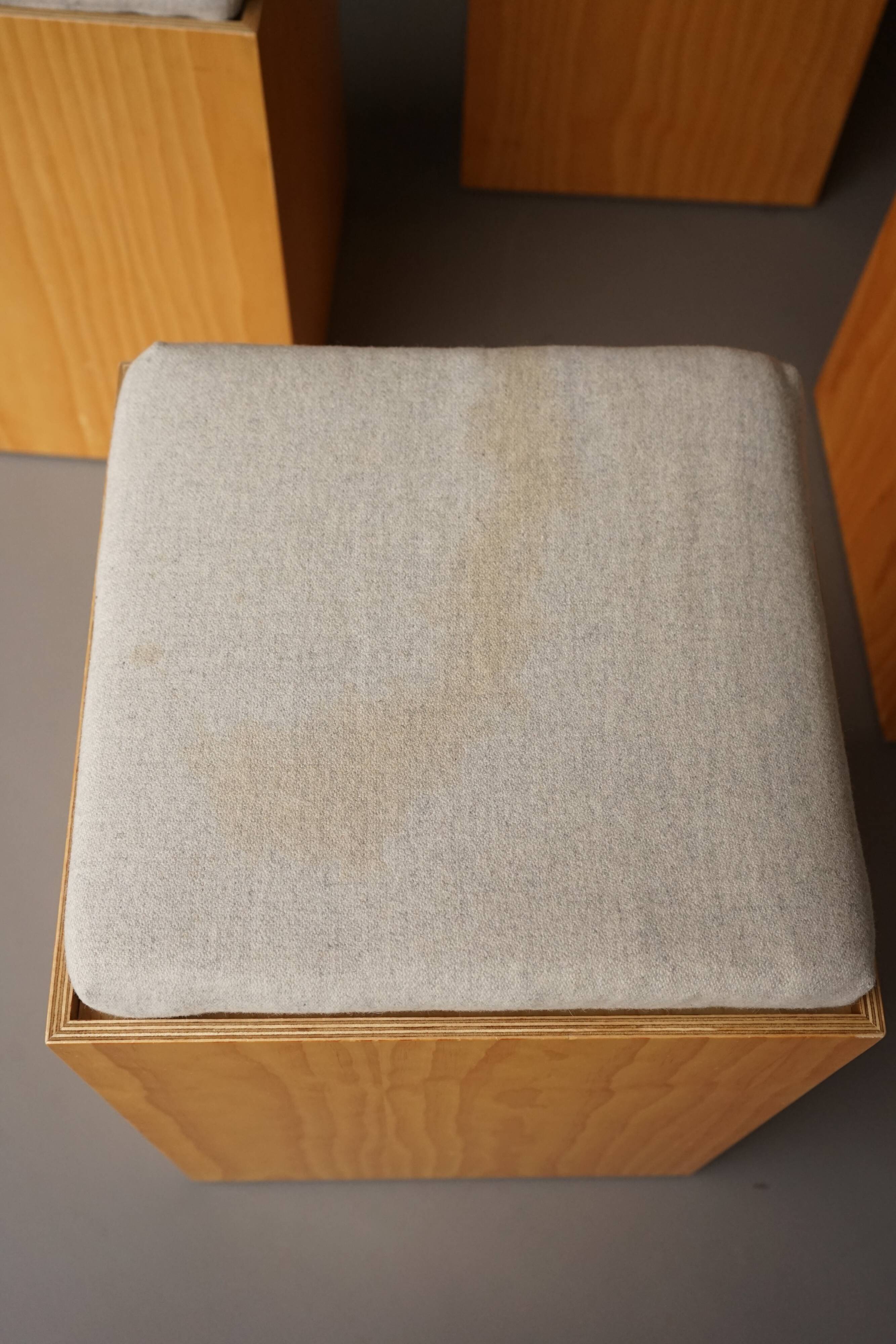 Tabourets en contreplaqué vintage avec coussins gris, années 1990, ensemble de 4