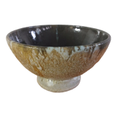 Ceramic pedestal bowl