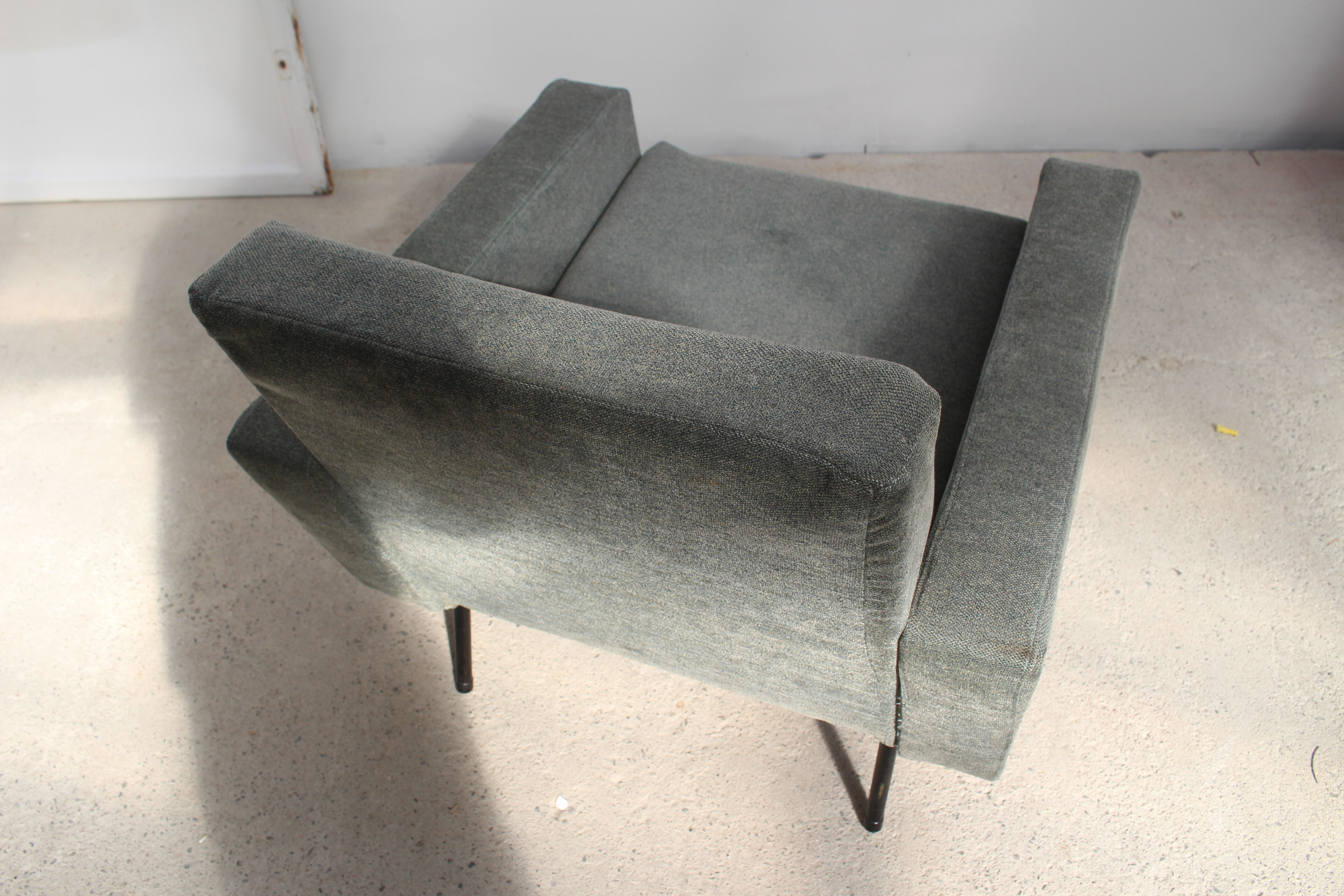 Armchair g10 Pierre Guariche