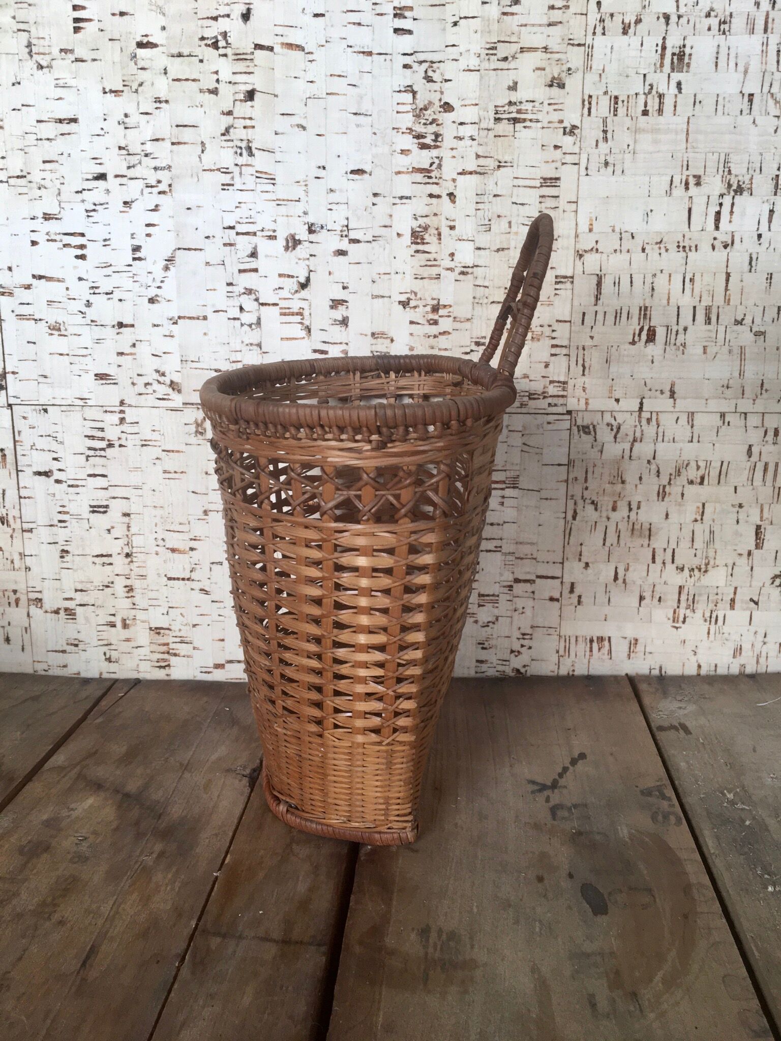 Vannerie to be suspended