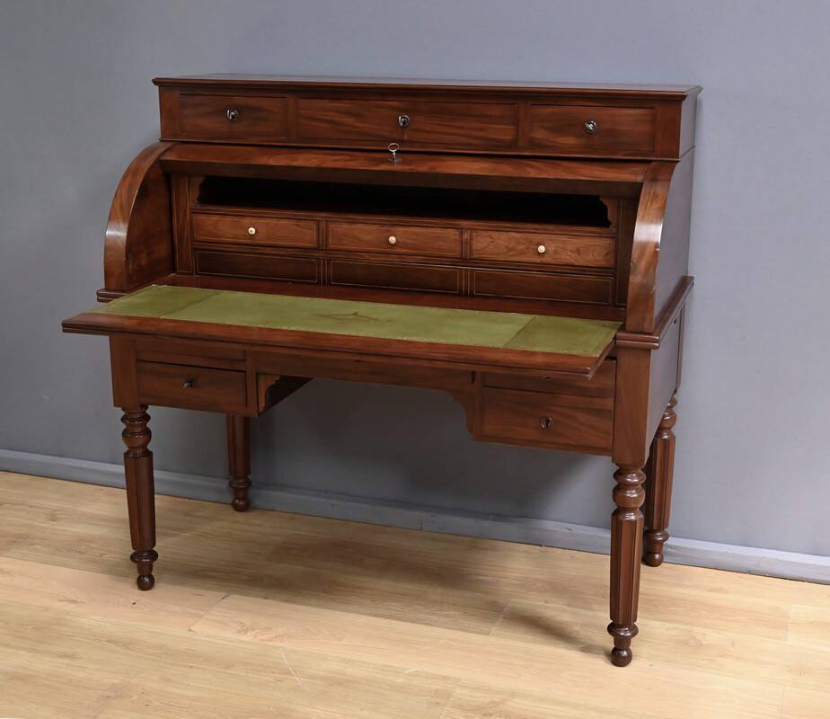 Mahogany Cylinder Desk, Restoration Period – Part 1 of the 19th Century