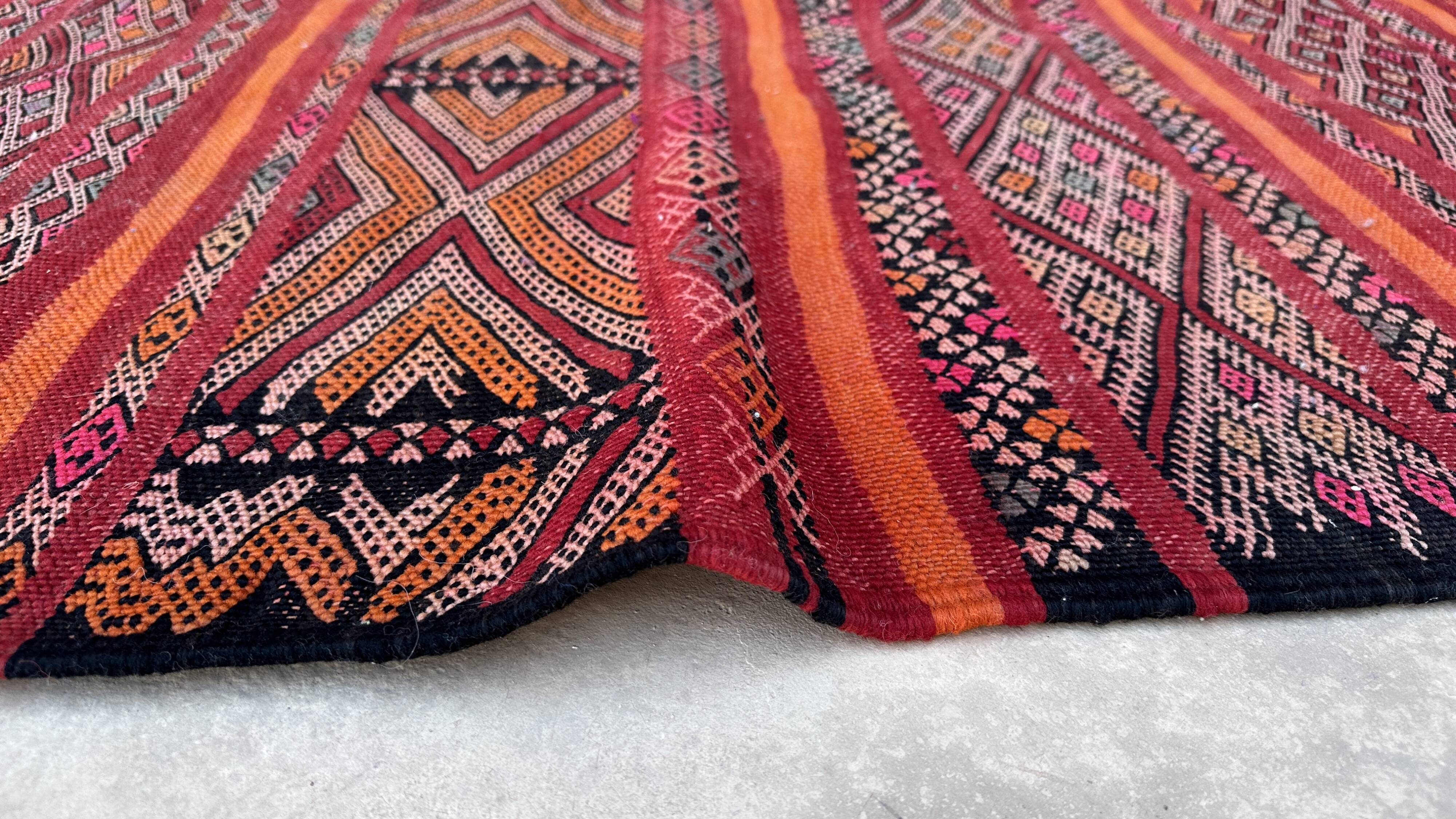 Moroccan Kilim Zemmour rug red - 150 x 285 cm