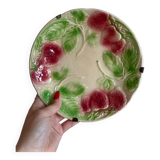 Plate in slip decoration strawberries and leaves