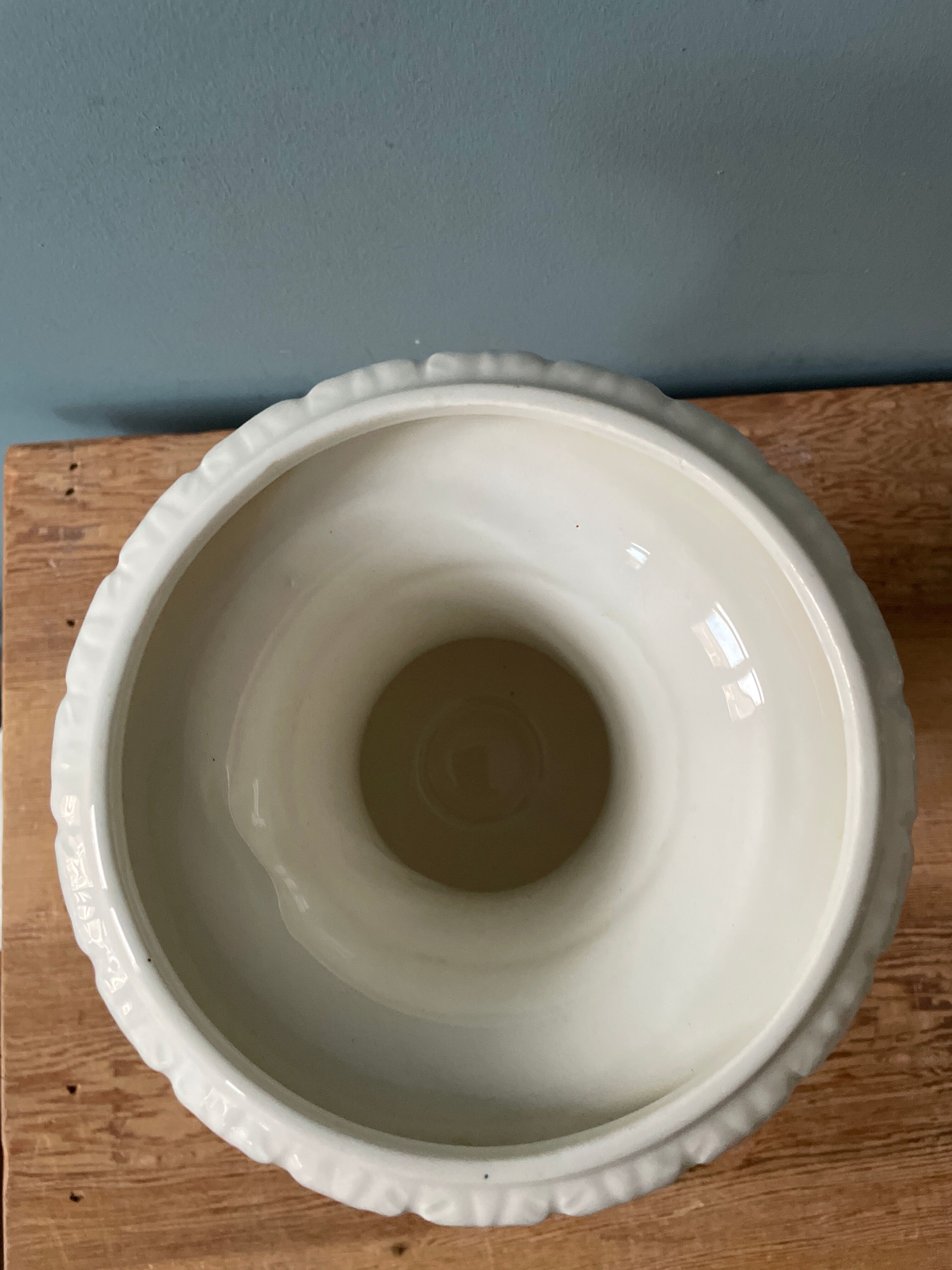 Medici vase in earthenware from Gien France