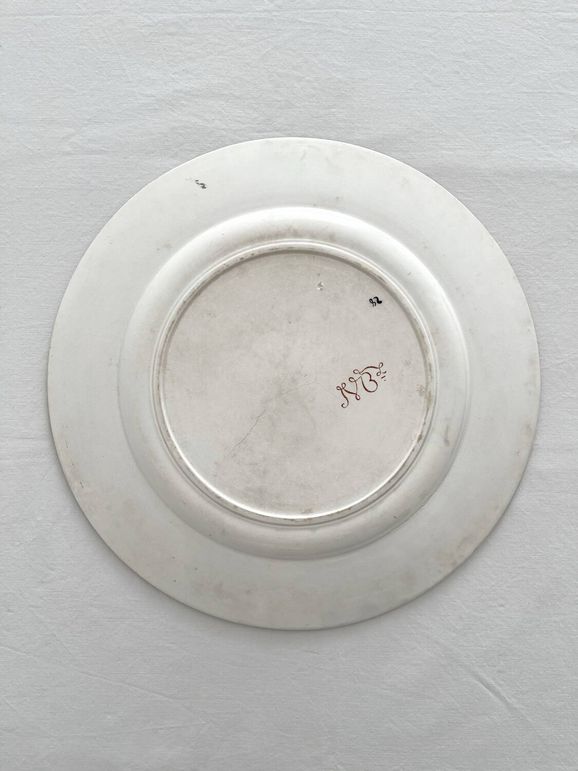 Round polychrome ironstone platter "Nella" by Jules Vieillard, Bordeaux