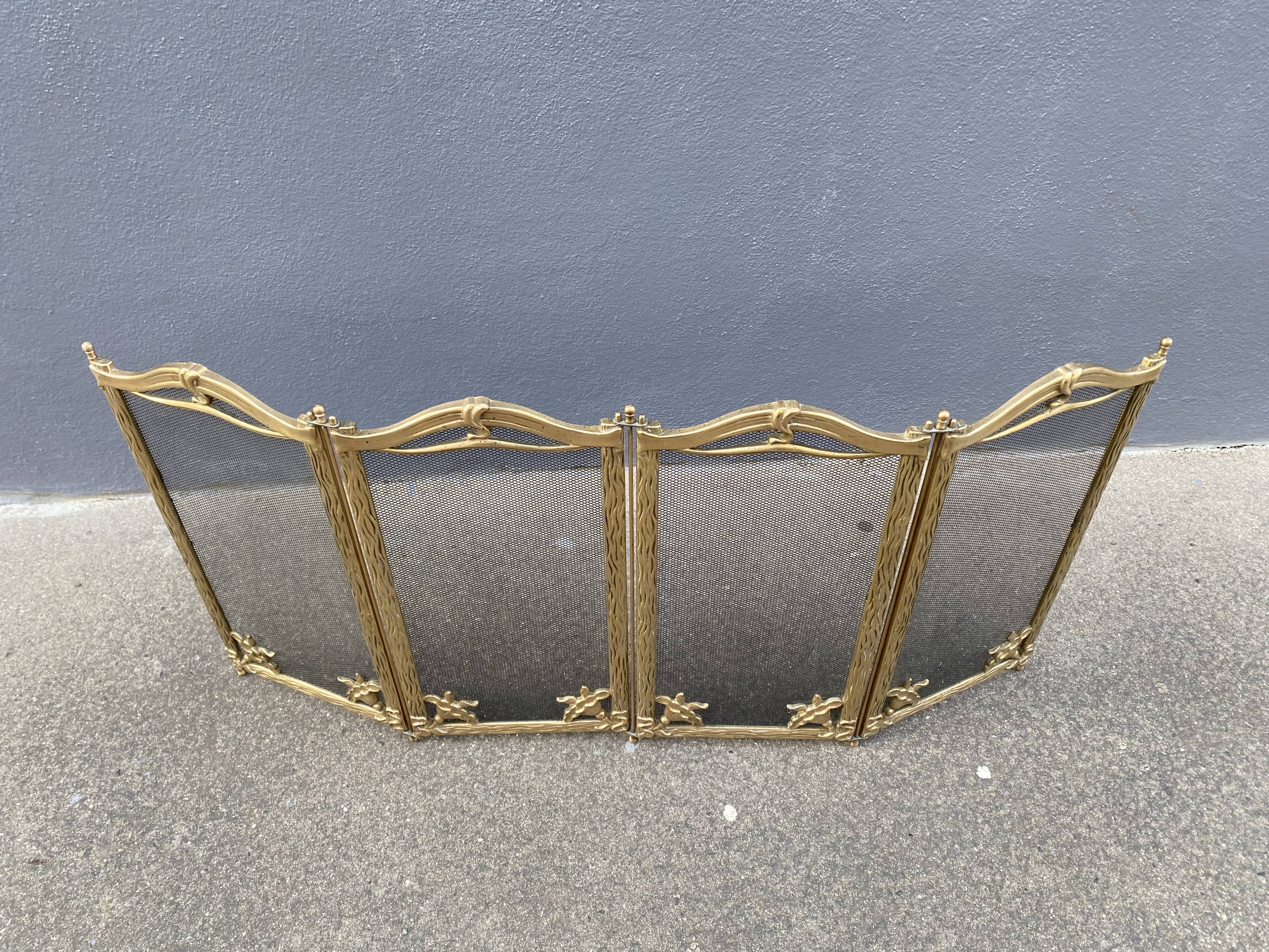Brass fireplace fire screen 1900, French art nouveau spark screen with 4 shutters