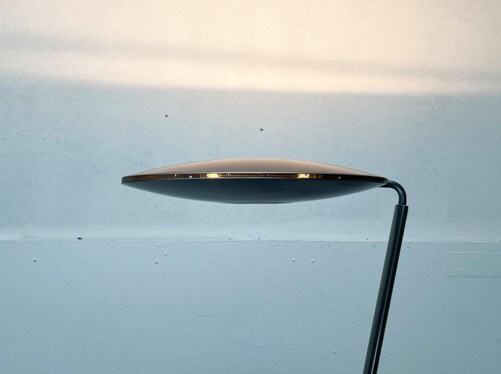 Zeta Terra floor lamp, postmodern Italian by Giuseppe Linardi for Lumina, 1990s.