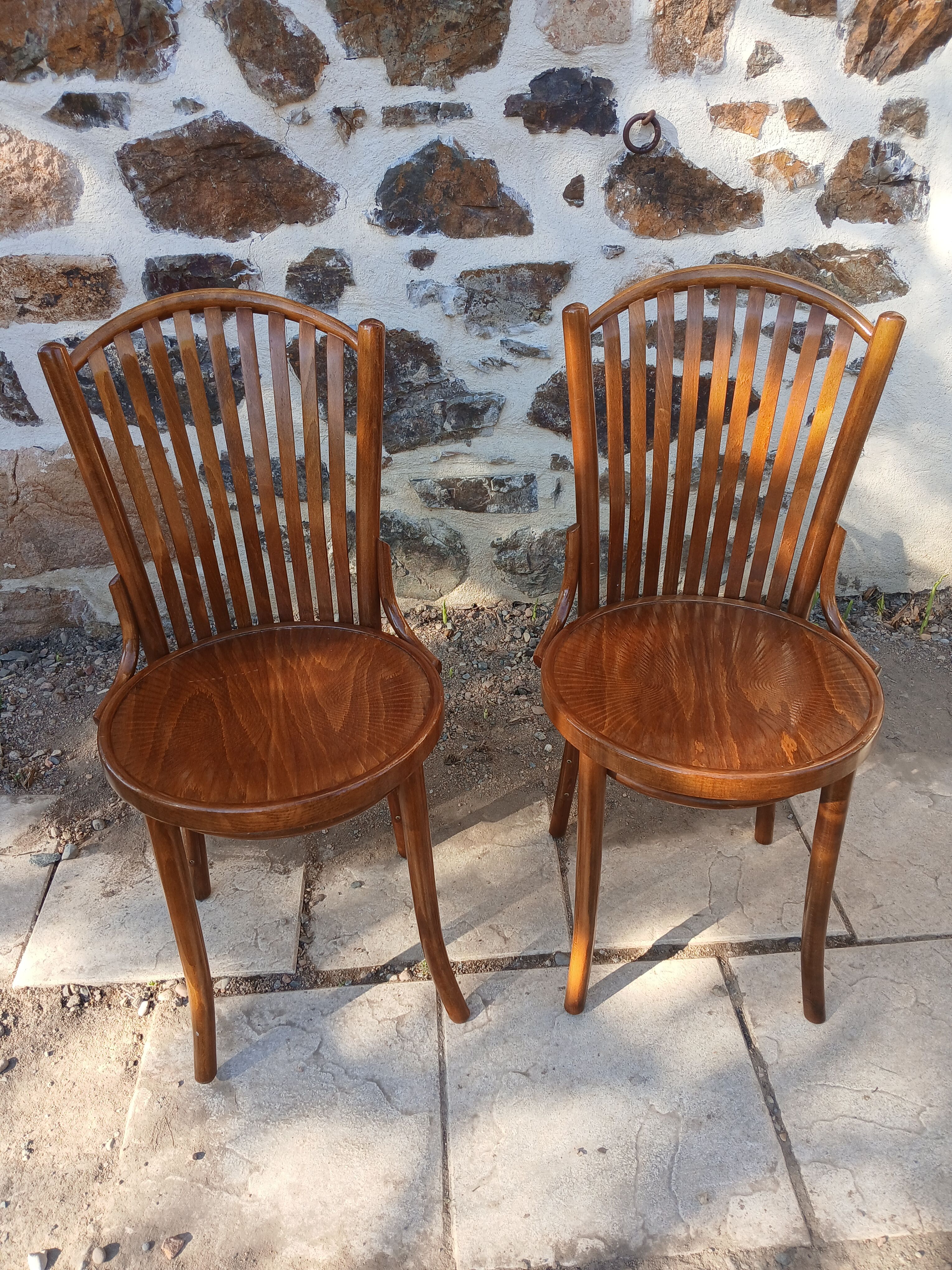 2 Thonet style bistro chairs