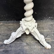 Guéridon, table d’appoint en bois peint