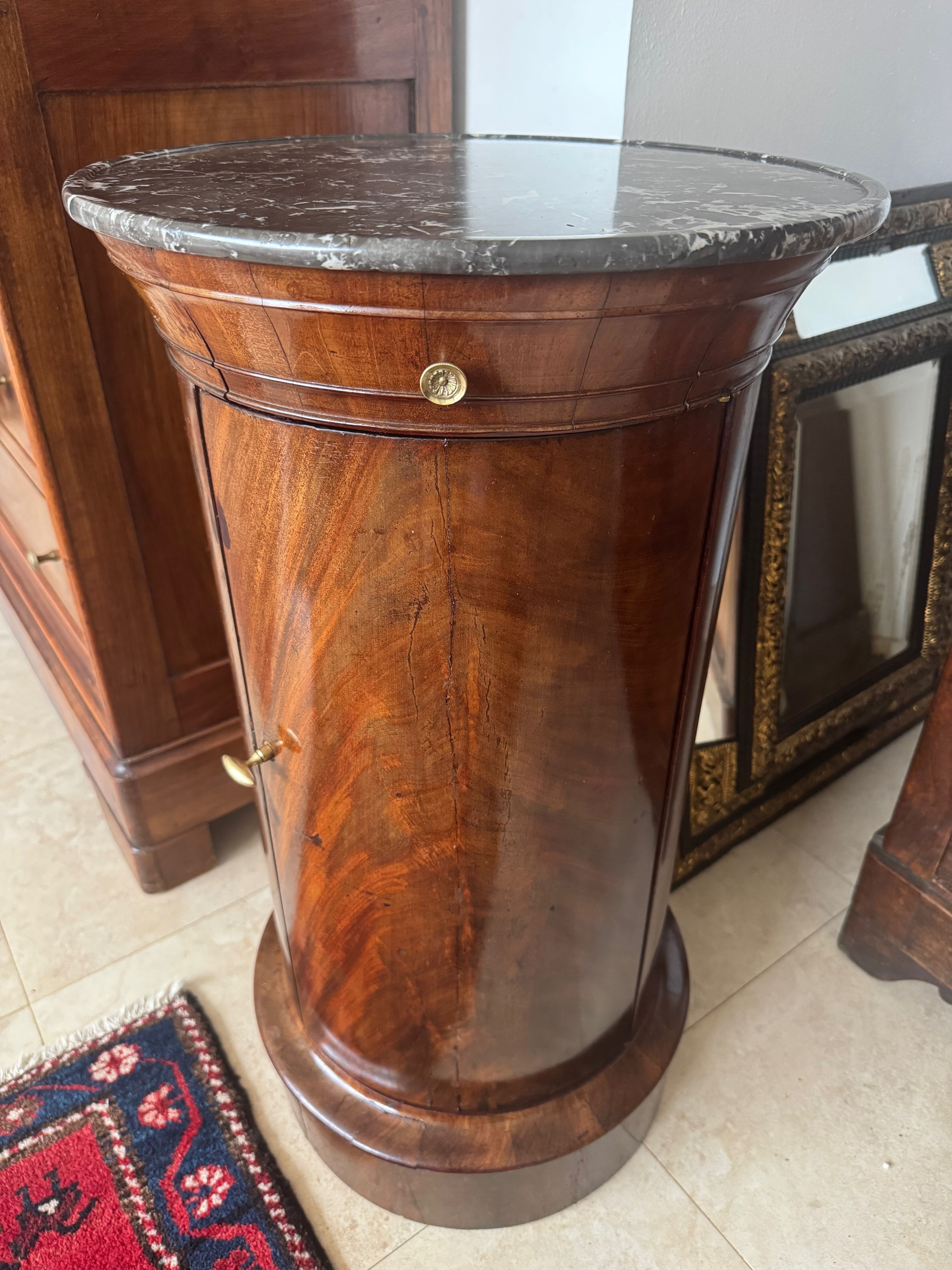 Rare Somno with drawer, Empire period Cuban mahogany and superb grooved marble.