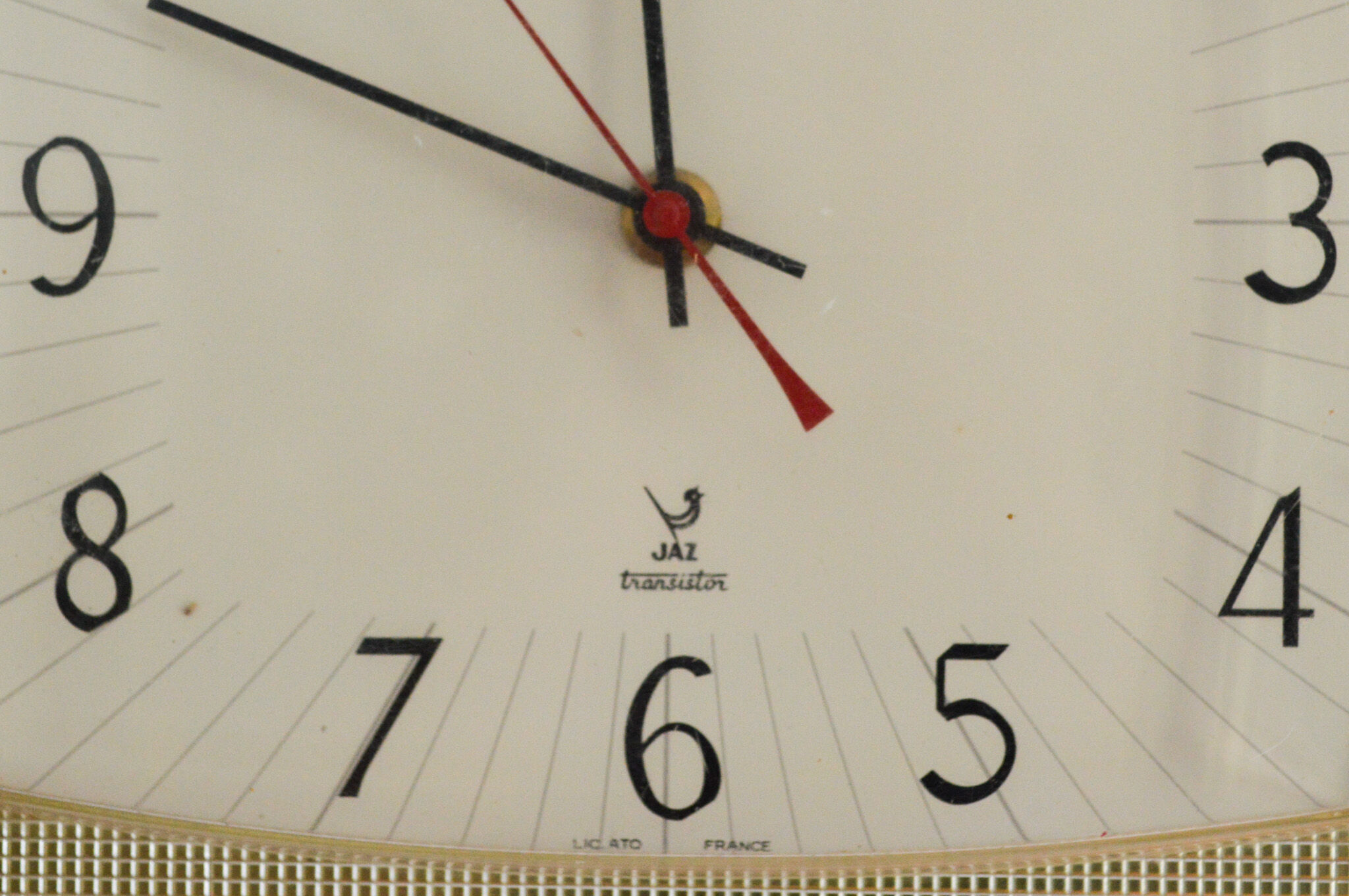 Ancient Pendulum Jaz Transistor