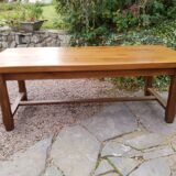 Farm table