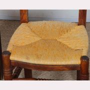 Ensemble de 4 chaises paillées en bois, travail français, 1940