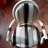 Set of convertibles and arm chairs