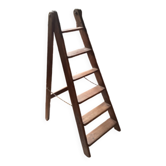 Antique 6-step wooden stepladder
