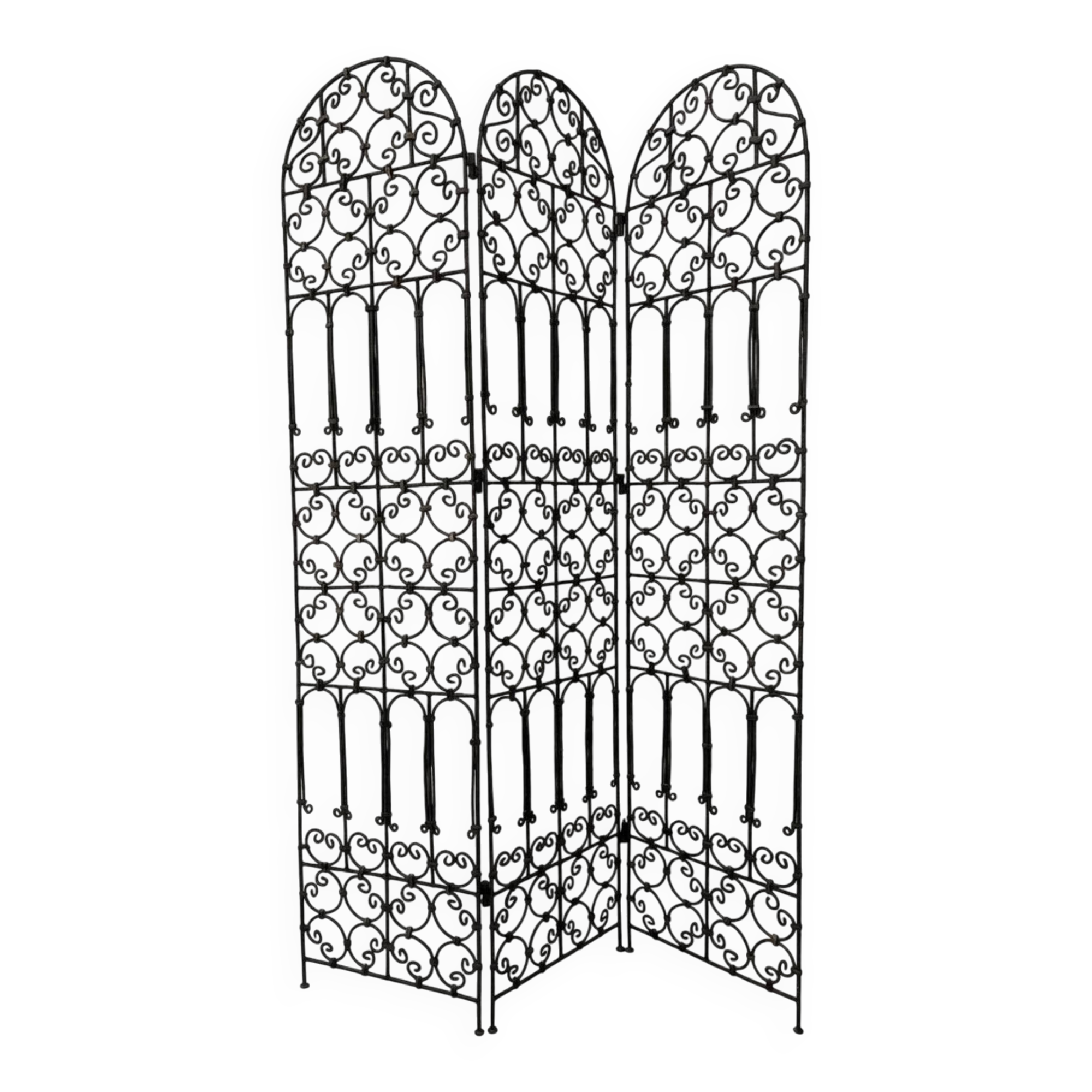 Antique screen