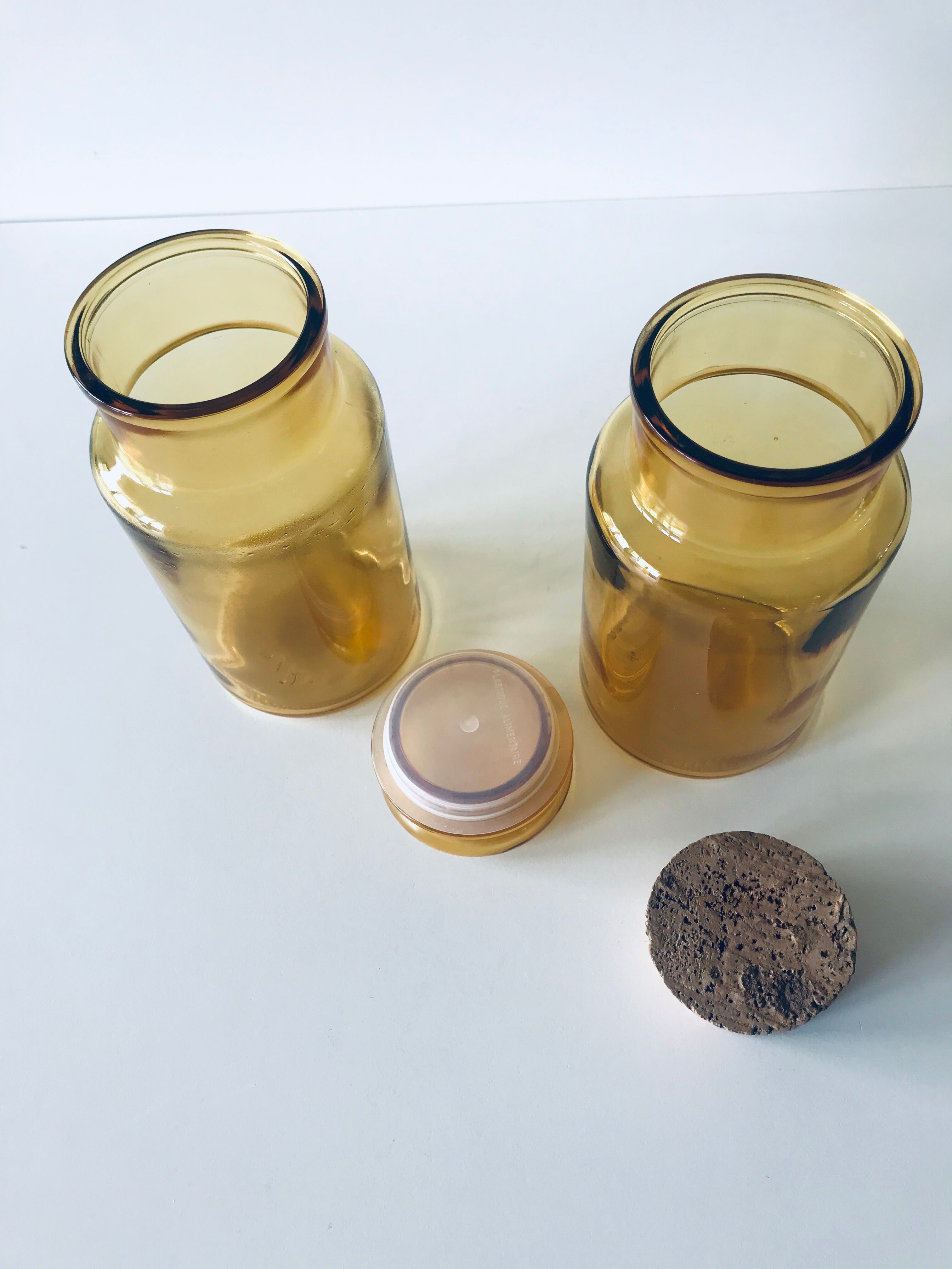 Lot of glass jars