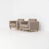 Rare pair of GE300 armchairs by Hans J. Wegner