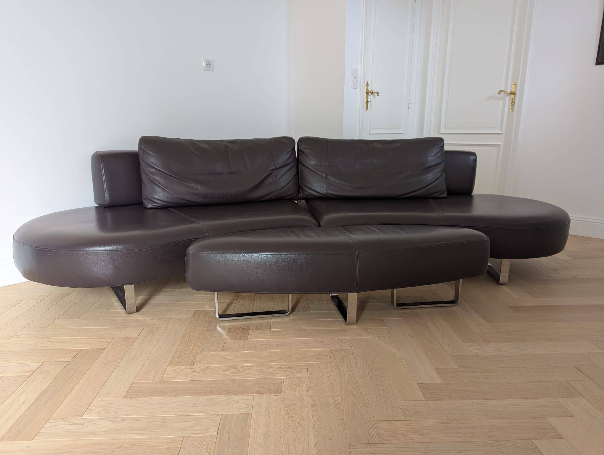 Steiner Mandala Sofa – 2016 Edition – Louisiana Leather (brown) – Like new condition