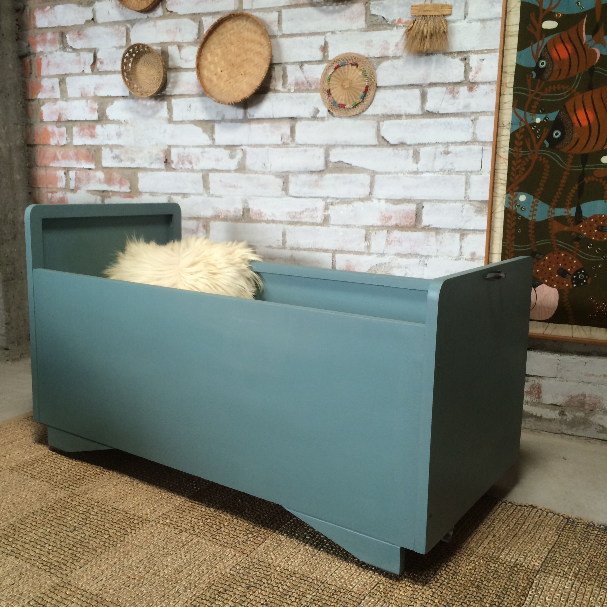 Baby bed caravan vintage 50s blue cloudy