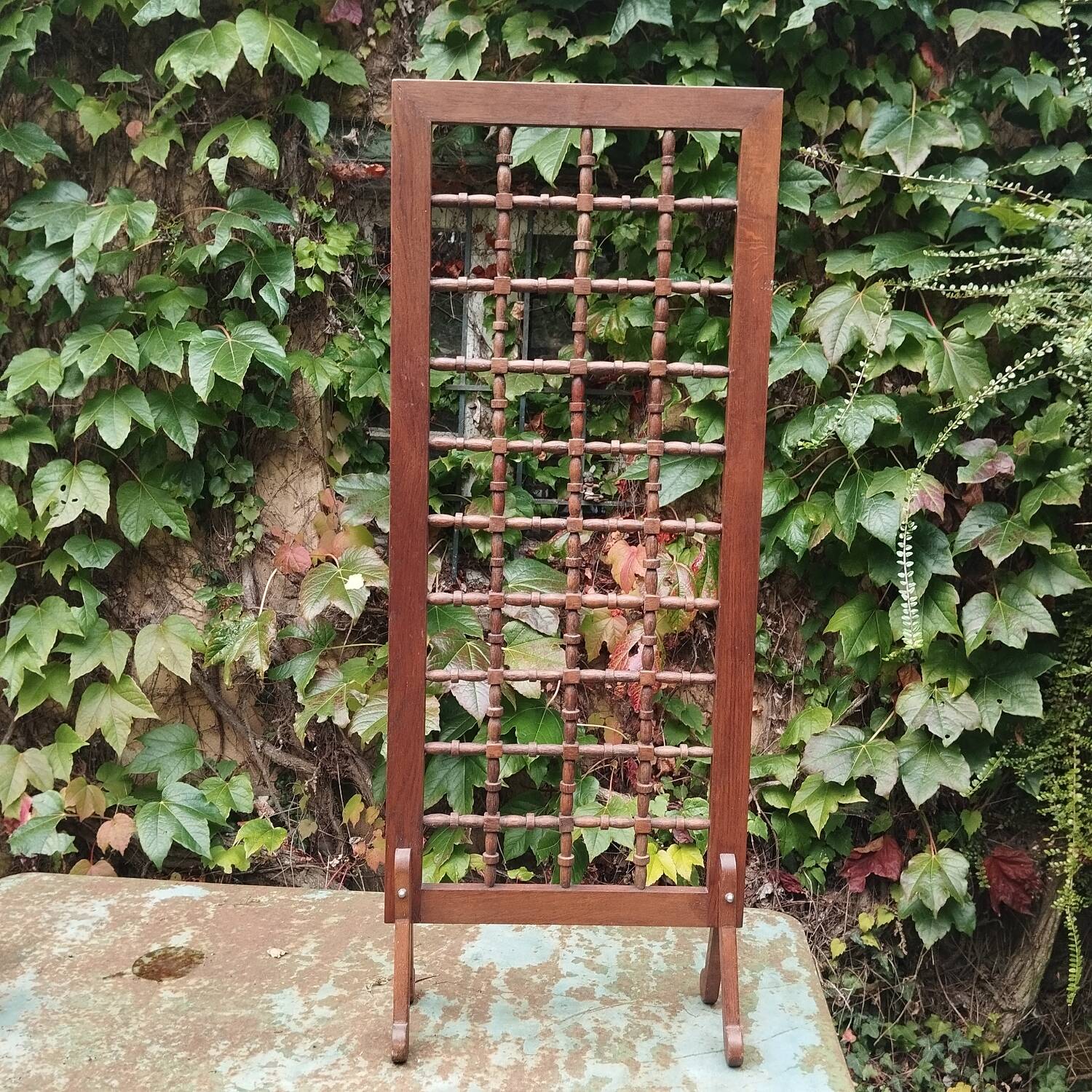 carved wooden table screen
