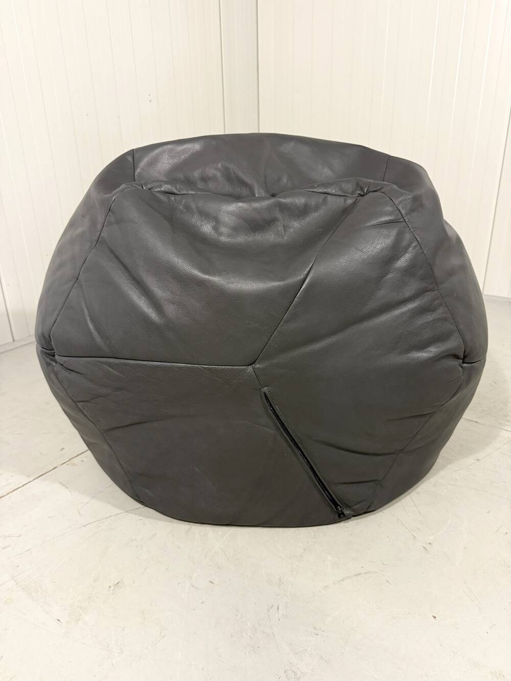 Zanotta Sacco large model leather beanbag lounge chair 1980’s