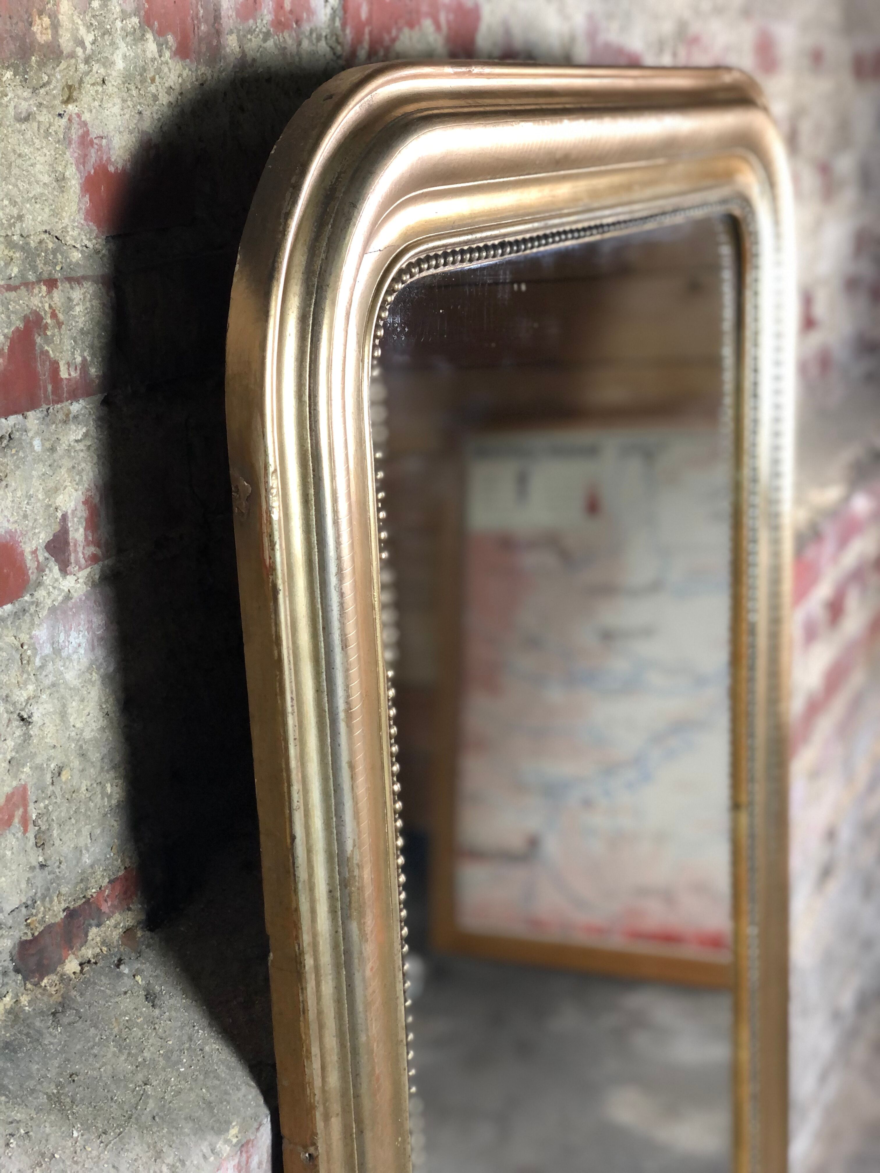 Ice / mirror fireplace in wood and gilded stucco Louis Philippe era