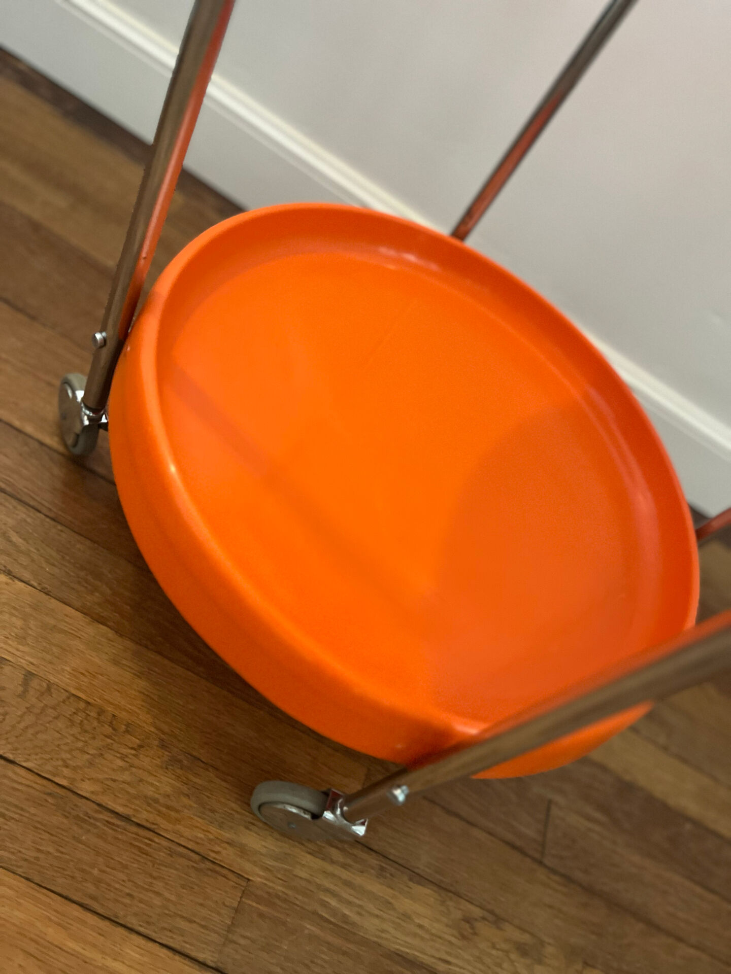 Bat chariot desserte vintage Space Age orange vintage