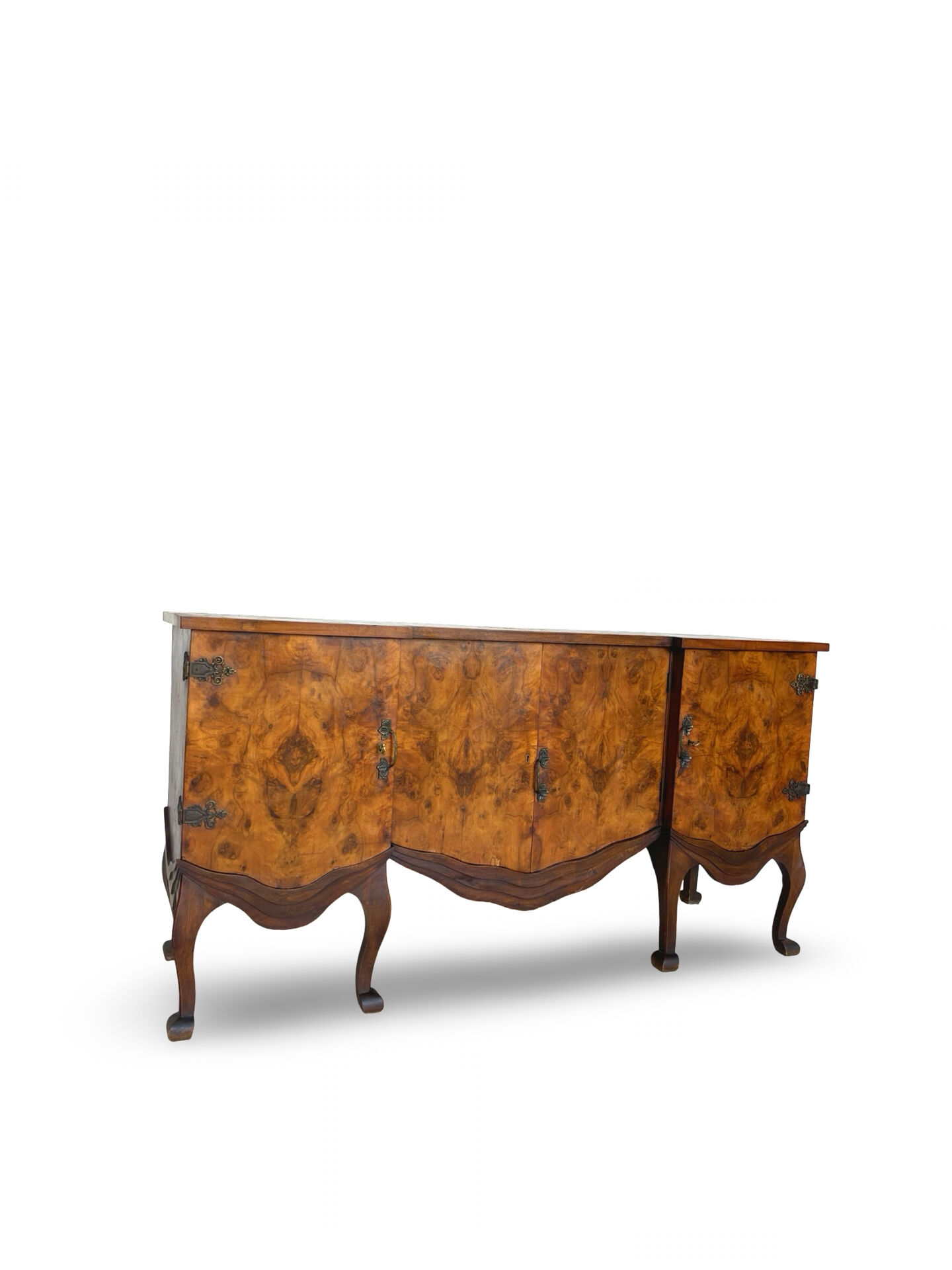Walnut buffet, antique Italian, 1930s.